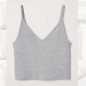 H&M Gray Ribbed V-Neck Crop Top